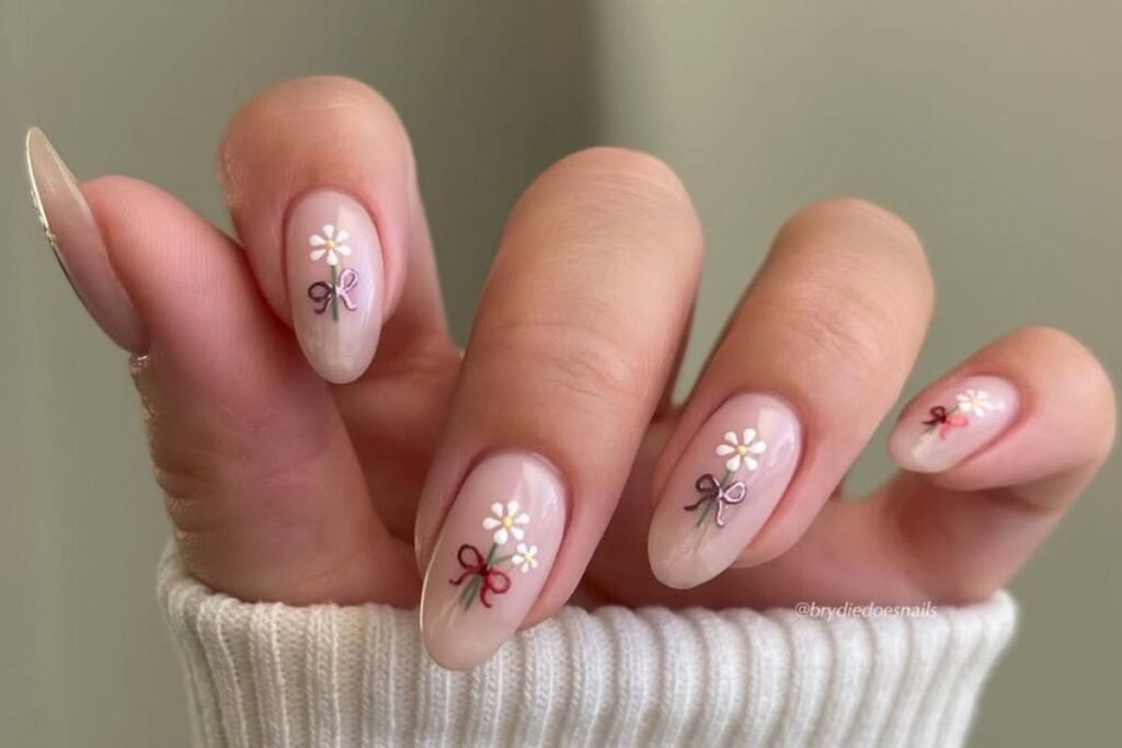 Find your perfect March manicure from 100 nail art ideas – Scratch