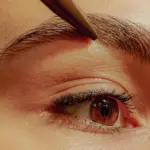 How to Use an Eyebrow Pencil Correctly, According to Pro Makeup Artists