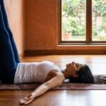 5-Minute Relaxation Yoga: A Quick Flow That Releases Stress and Brings Calm Within Minutes