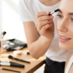 Awake Look Hack: The Eyebrow Trick Makeup Artists Use to Instantly Brighten and Refresh Your Face