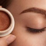 Homemade Eyebrow Gel Made With Aloe and Cocoa Gives Soft Natural Hold All Day