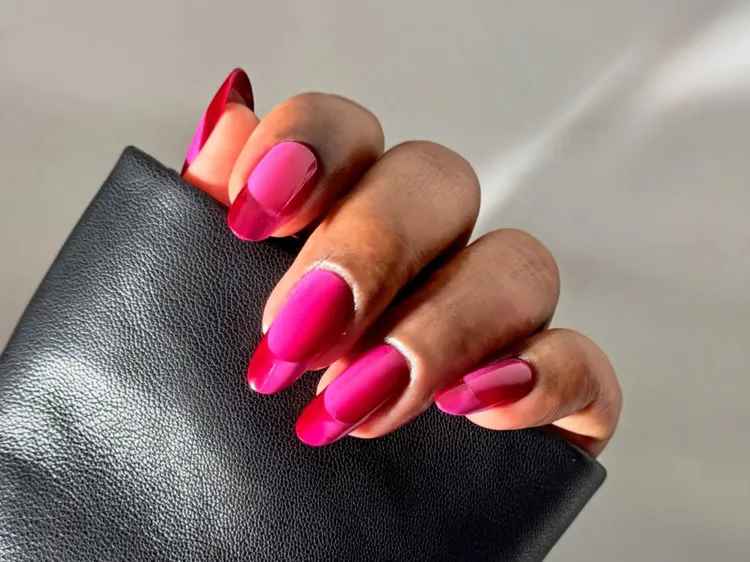 21 Modern French Manicures That Are Cool Girl-Approved